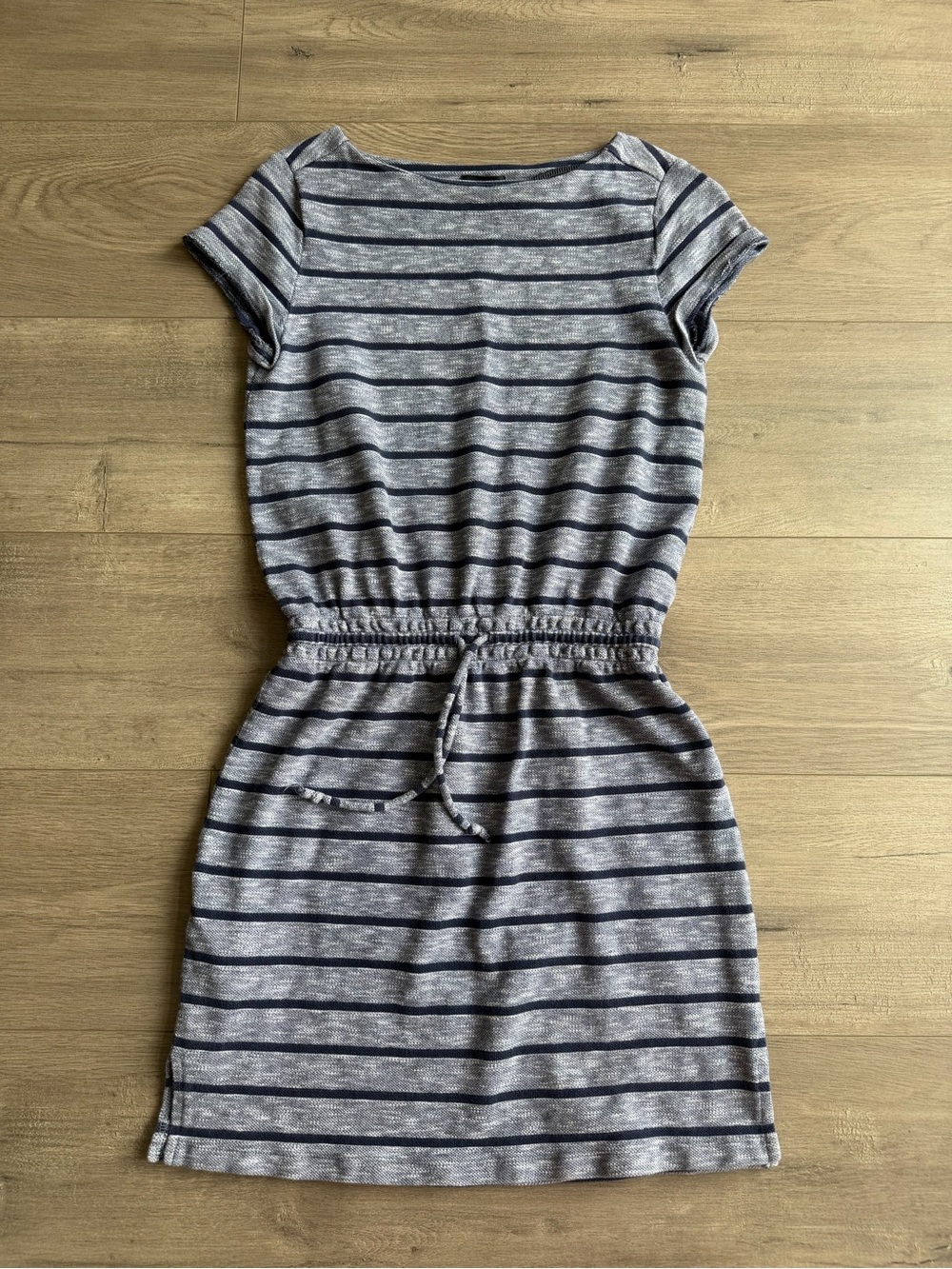 Ann Taylor Factory blue striped dress - size XS